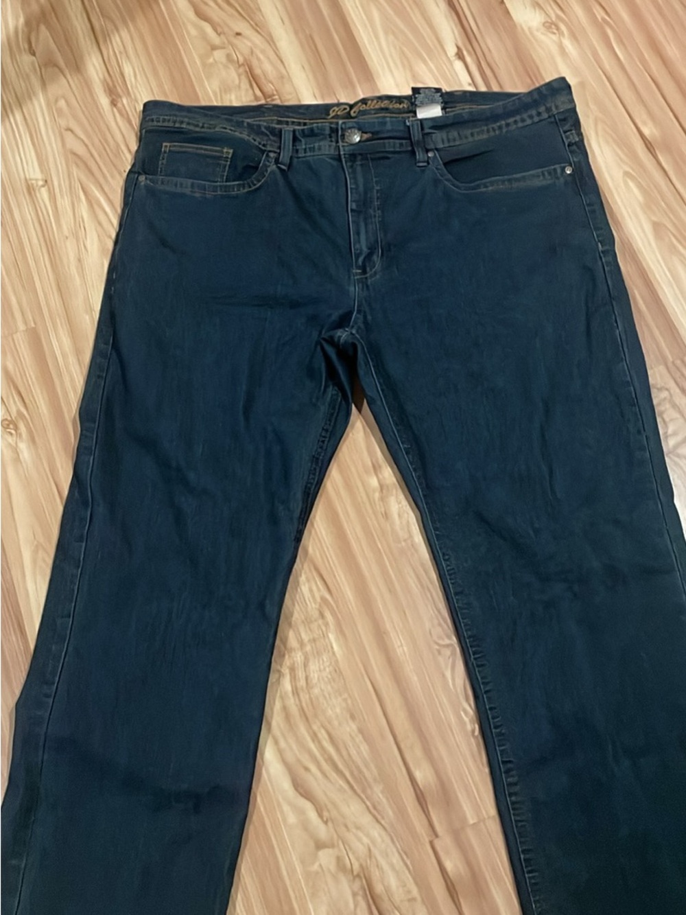 Straight Fit Men's Black Jeans - Clean Everyday Style